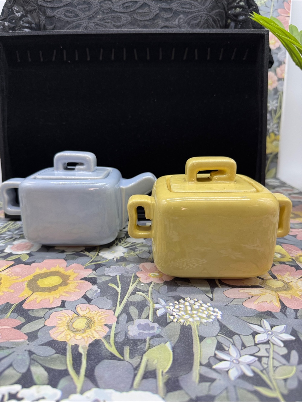 👑Gonder Cubistic Design Pastel Yellow Coffee Tea Cream and Sugar Set Modernism